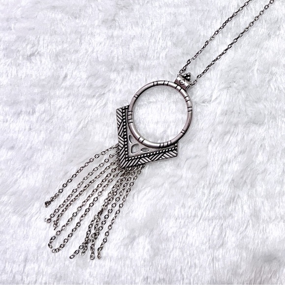 American Eagle Stylish Necklace - Picture 2 of 3